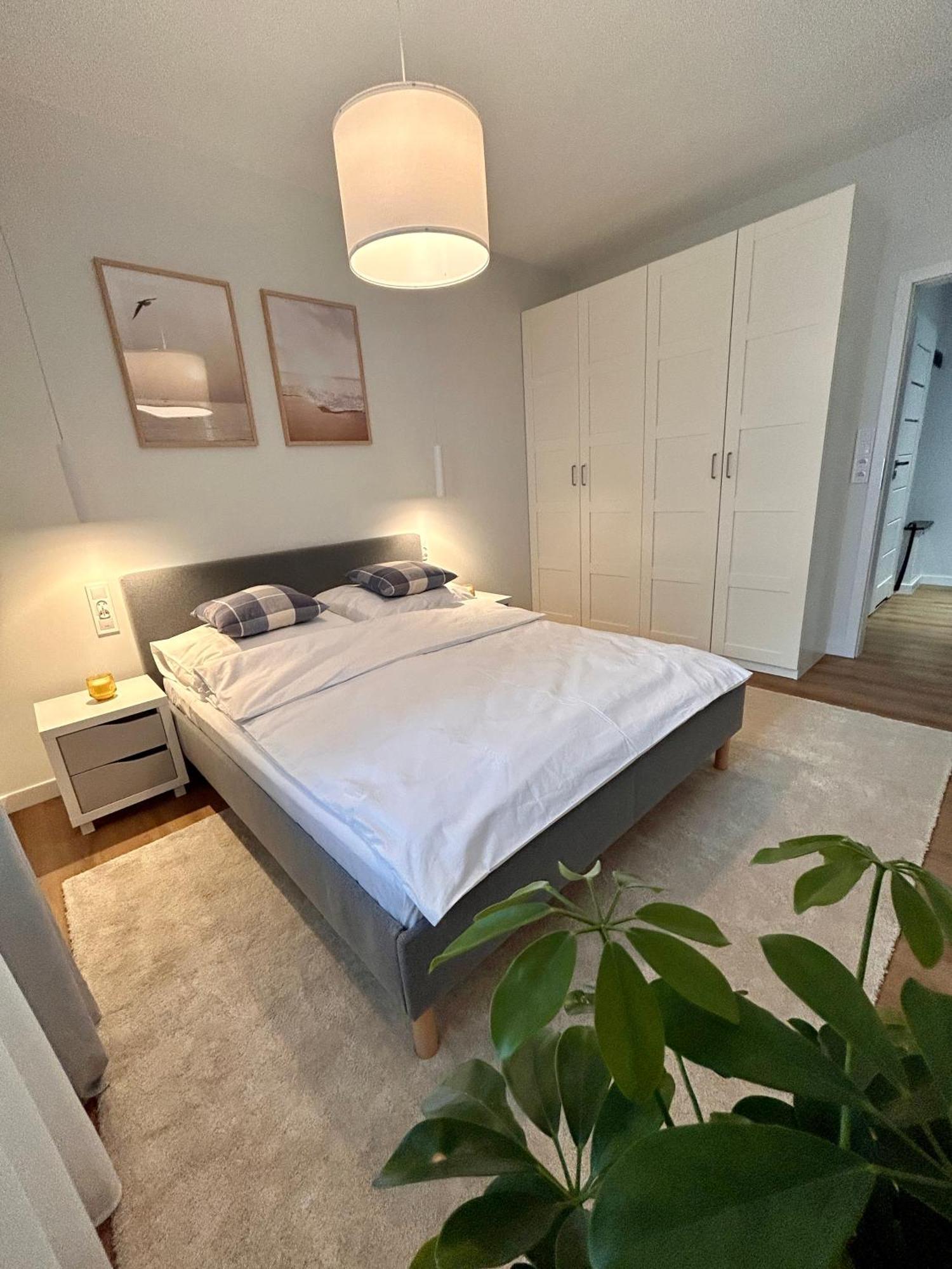 Boleslaviaapartments - Apartament Merci 4, Private Parking Free, Air Condition Болеславец Экстерьер фото